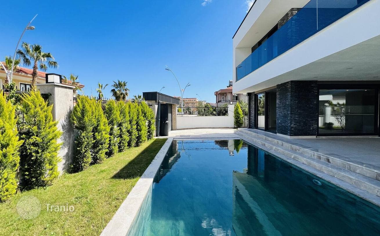 4-Bedroom Villa with Mountain View in Kemer, Antalya, photo 2