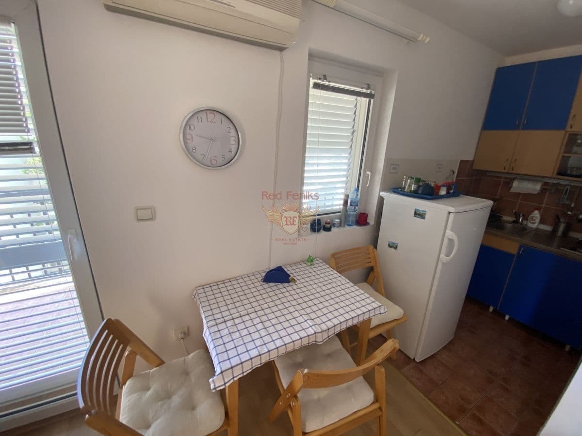 Квартира в Будве, Черногория, 43 м², фото 5
