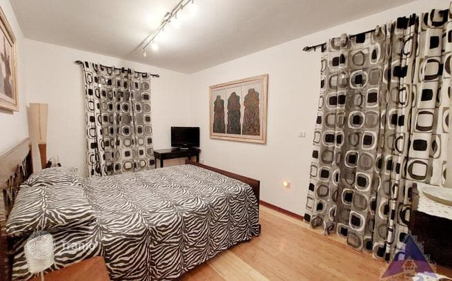 2-Bedroom Apartment with Terrace in Budva, photo 3