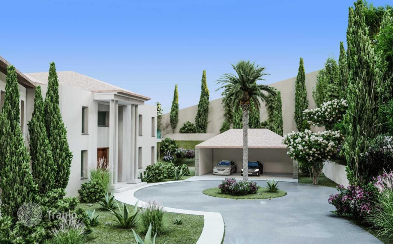 14-Bedroom Luxury Villa in Tala, Paphos