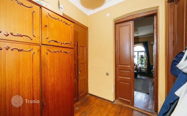 2-Bedroom Apartment in Historic Batumi City Center, photo 4