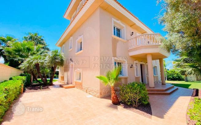 7-комнатная вилла 450 м² в Деэса де Кампоамор, Испания, фото 2