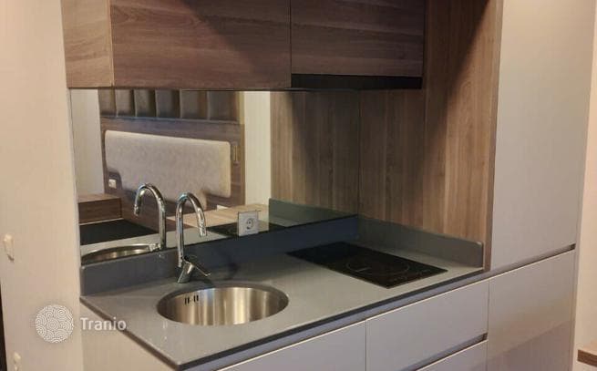 1-Bedroom Apartment Near the Sea in Batumi, photo 2