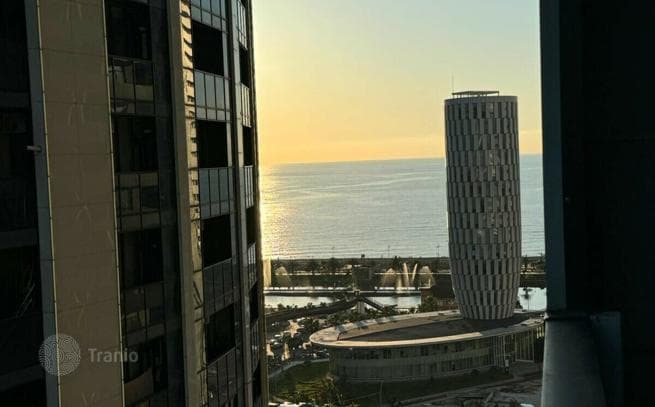 Studio with Sea, Mountain and Old Town Views in Batumi, photo 2