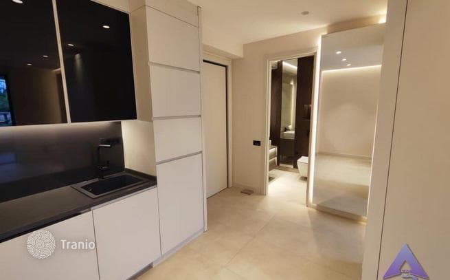 1-Bedroom Apartment with Sea View in Becici, Budva, photo 5