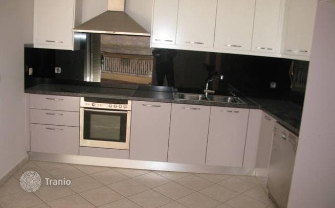 Светлая квартира с камином, в спокойном районе, Афины, Греция, фото 2