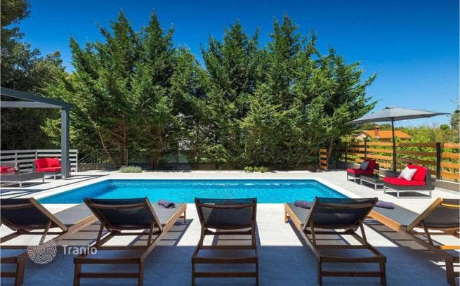 3-Bedroom Villa in Pula, Croatia, photo 4