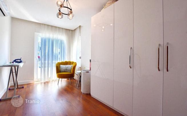 3-Bedroom (3+1) Apartment with Shared Pool in Konyaalti, Antalya