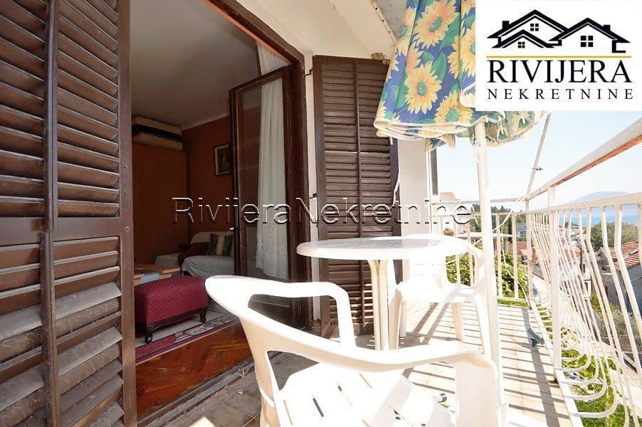 1-Bedroom Apartment in Herceg Novi, photo 3