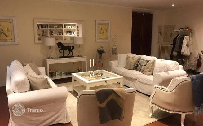 2-Bedroom Apartment in Florence