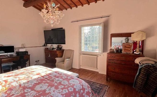 5-комнатная вилла 470 м² в Баньо-а-Риполи, Италия, фото 5