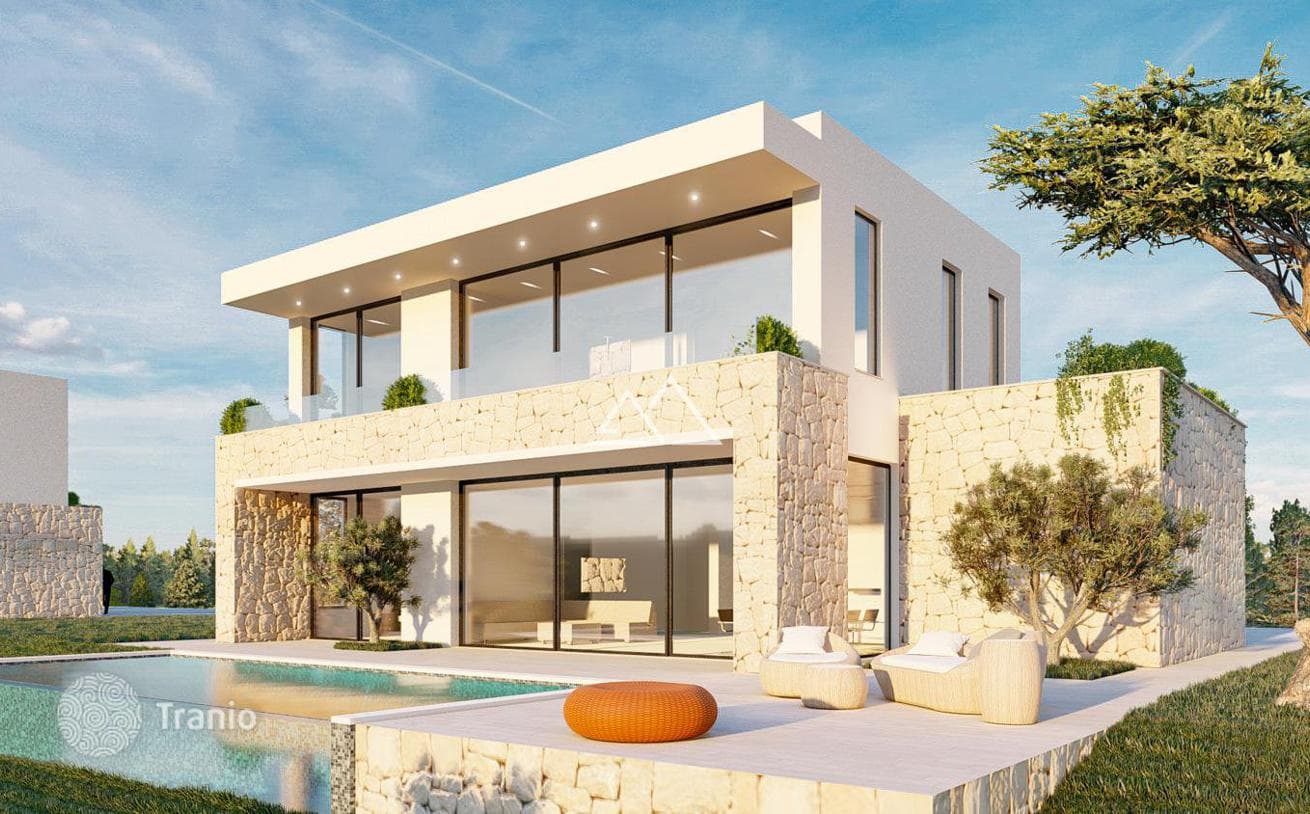 3-Bedroom Villa with Private Pool and Tennis Court in Herceg Novi, photo 4