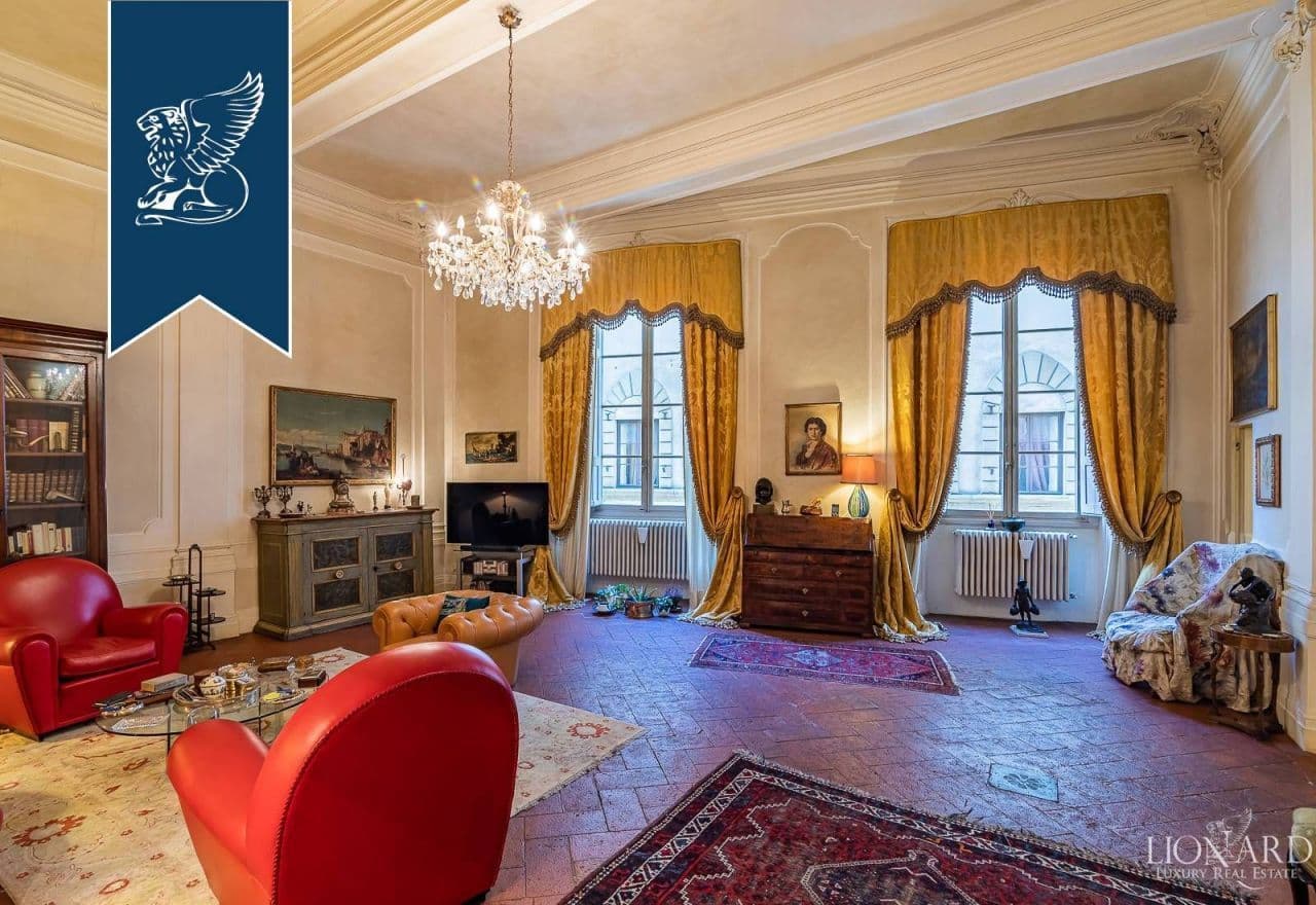 Апартаменты во Флоренции, Италия, 210 м²