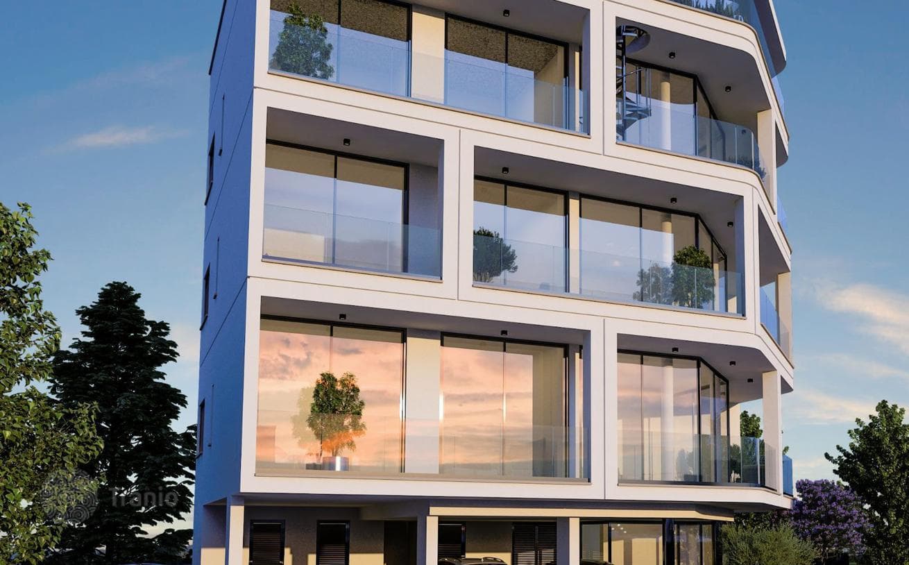Luxury Penthouse with Roof Terrace and Sea View in Limassol, photo 4