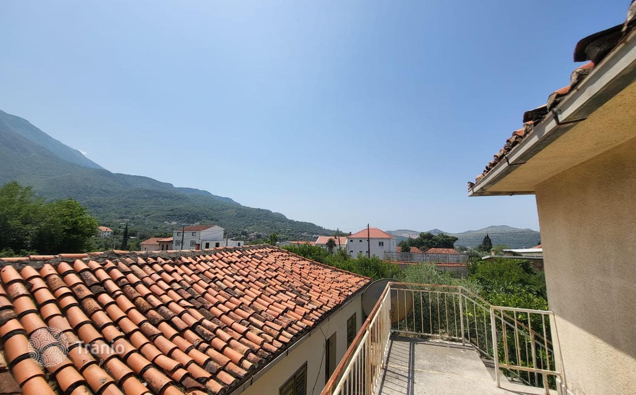 2-Bedroom House with Mountain View in Stari Bar, Montenegro, photo 3