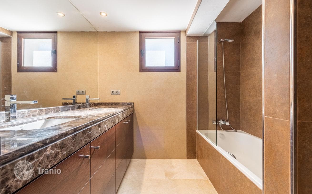 6-комнатная вилла 890 м² в Марбелье, Испания, фото 4