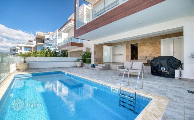 2-Bedroom Townhouse in Paphos, Cyprus, photo 5