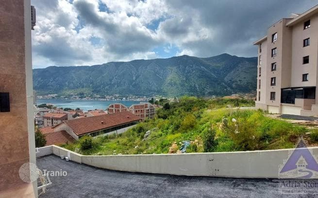 1-Bedroom Apartment with Mountain View in Dobrota, Budva, photo 4