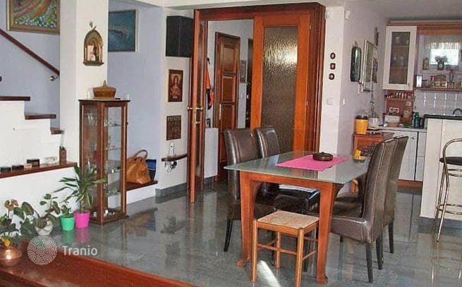 3-Bedroom Modern House with Garden Near the Sea in Split, Dalmatia, photo 3