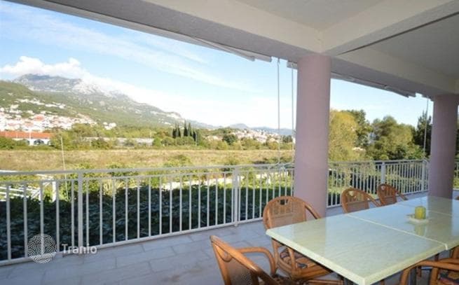 3-Story House with Private Pool and Mountain View in Herceg Novi, photo 5