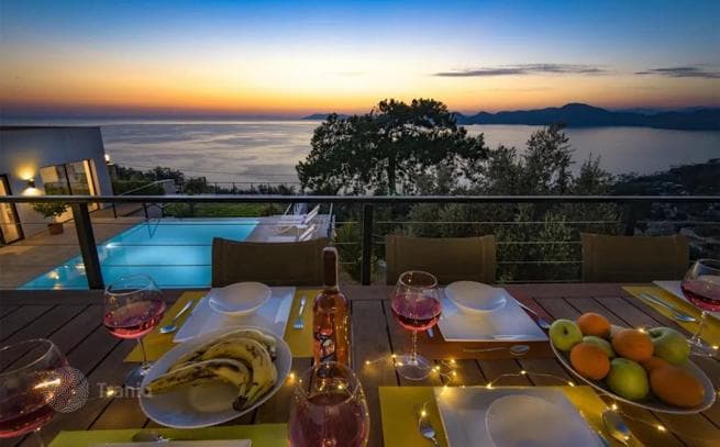5-Bedroom Villa with 250 m² in Fethiye, photo 3