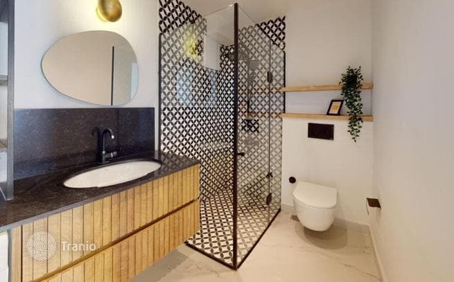 2-Bedroom Duplex with Private Garden and Renovated Interior in Muratpasa, Antalya