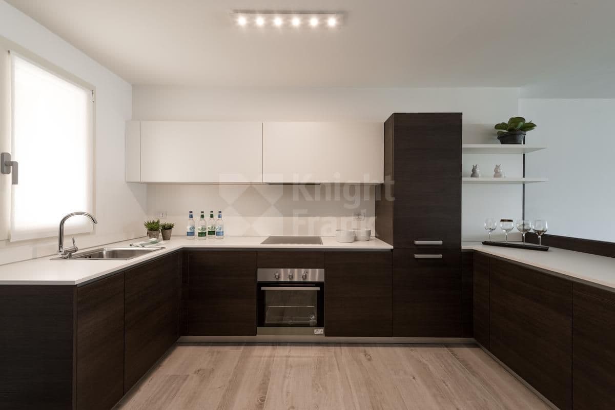 Квартира в Комо, Италия, 231 м², фото 3