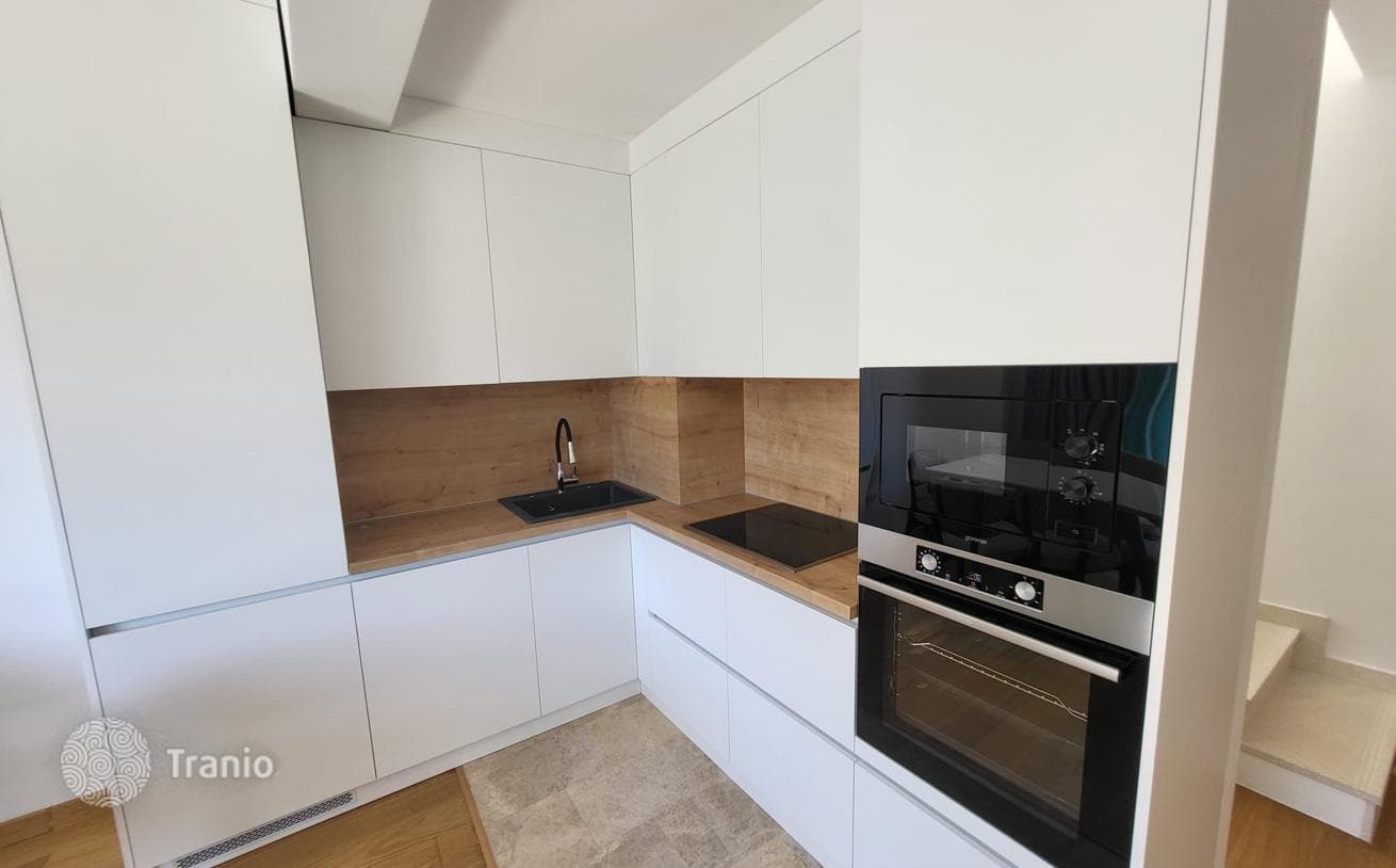2-Bedroom Penthouse with Panoramic Sea View in Rafailovici, Budva, photo 2