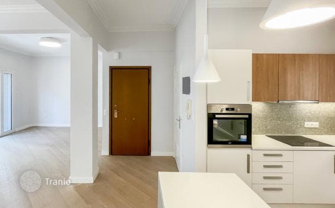 Просторные апартаменты с двумя балконами, Афины, Греция, фото 4
