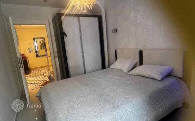 1-Bedroom (1+1) Apartment 300 m from the Beach in Oba, Alanya