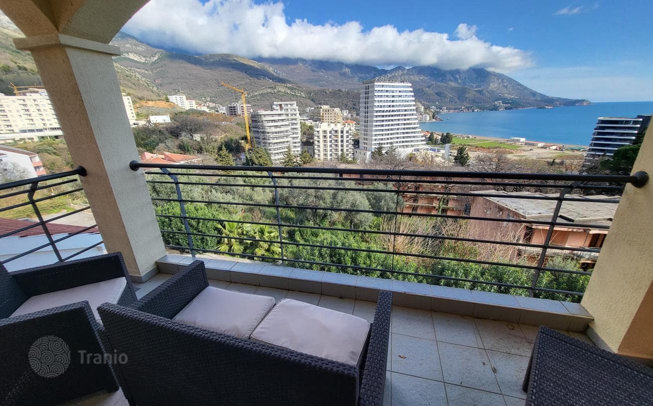 Studio Apartment with Sea View in Becici, Budva, photo 3