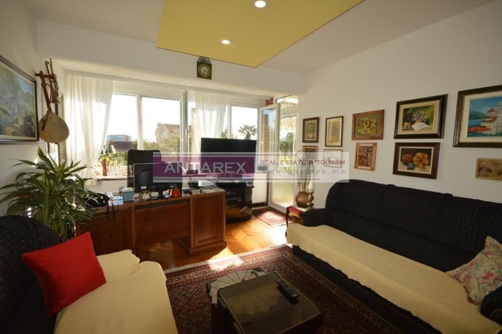 Апартаменты в Херцег-Нови, Черногория, 70 м², фото 5