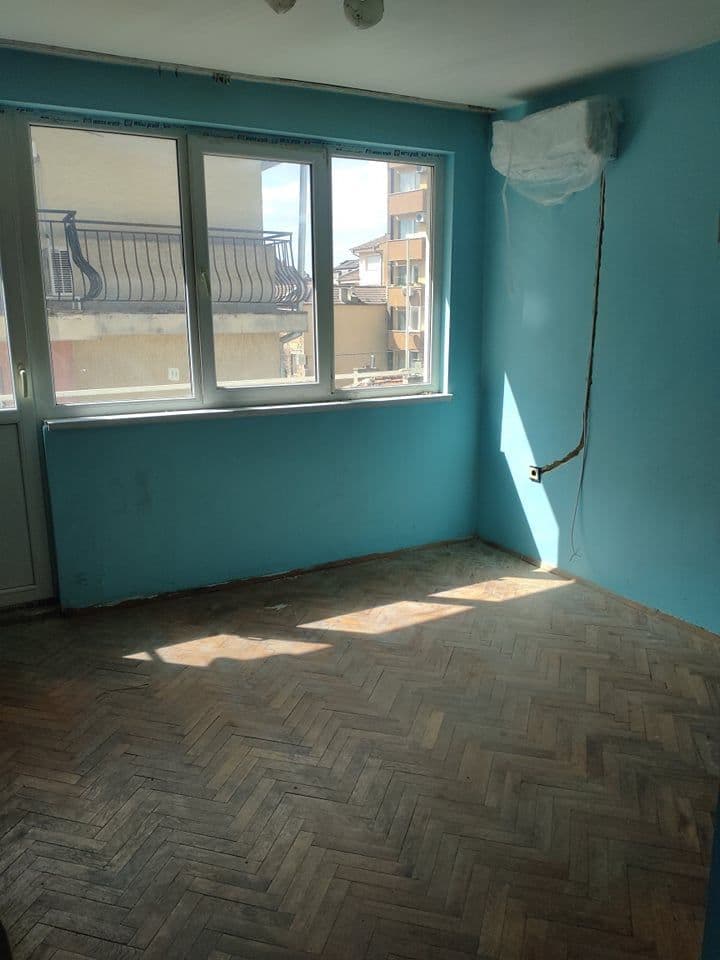 Квартира в Варне, Болгария, 80 м²