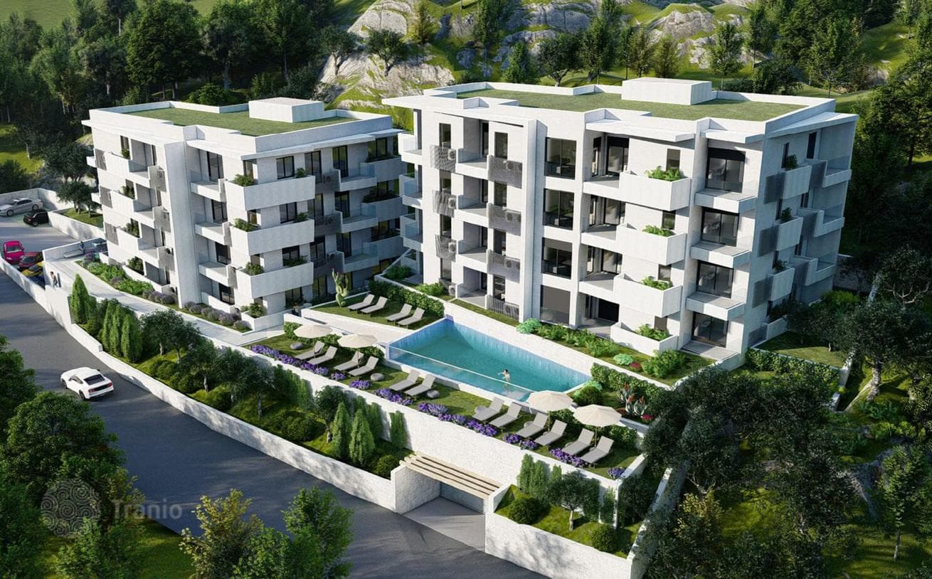 1-Bedroom Apartment 700 m from the Beach in Petrovac, photo 3