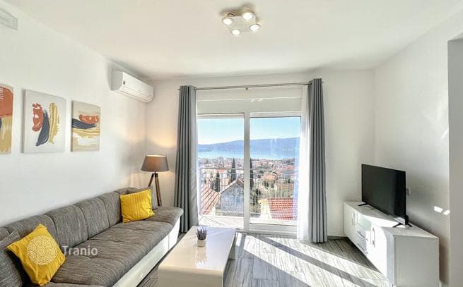 1-Bedroom Apartment with Sea View in Tivat, Montenegro, photo 2