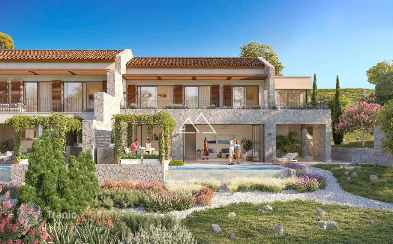 3-Bedroom Townhouse with Private Pool and Sea View at Lustica Bay, Herceg Novi, photo 4