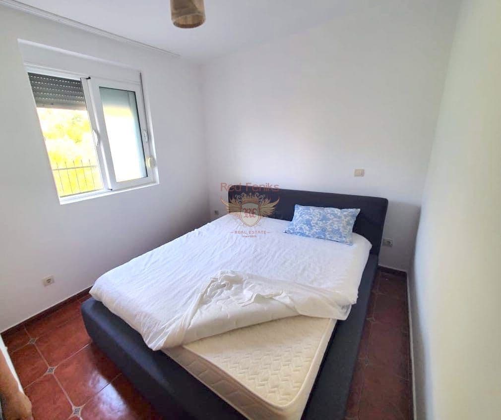 Квартира в Будве, Черногория, 90 м², фото 2