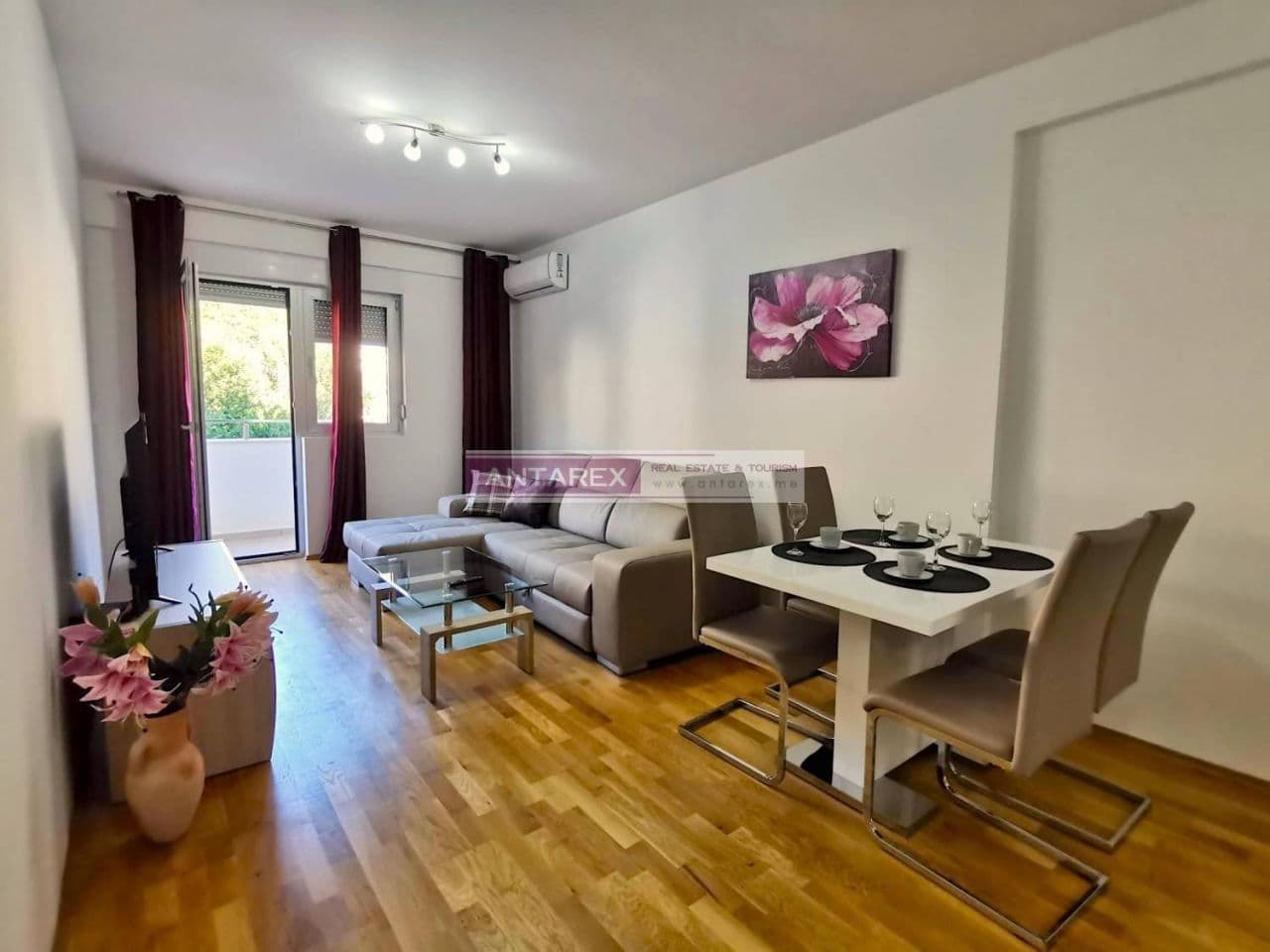 Апартаменты в Будве, Черногория, 55 м²