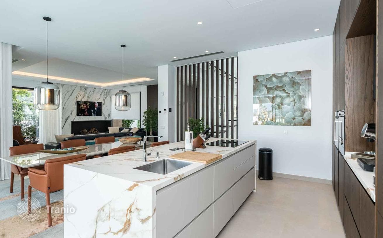 4-комнатная вилла 710 м² в Марбелье, Испания, фото 2