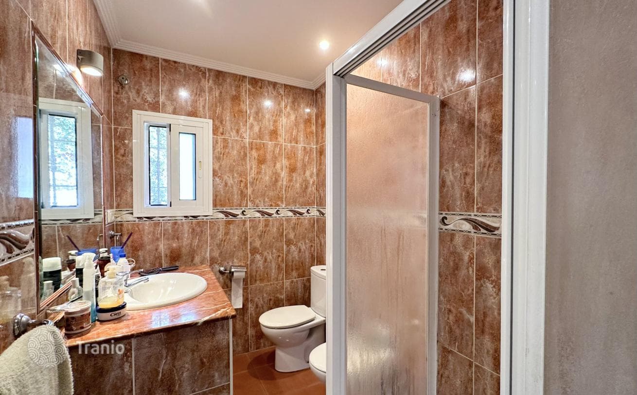 3-комнатная вилла 257 м² в Фуэнхироле, Испания, фото 5