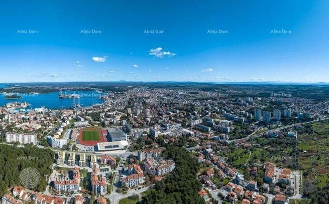 1-Bedroom Apartment 300 m from the Sea in Verudela, Pula