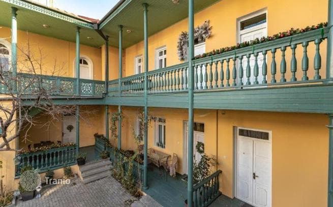 2-Bedroom Apartment in Old Tbilisi, Tbilisi, photo 2