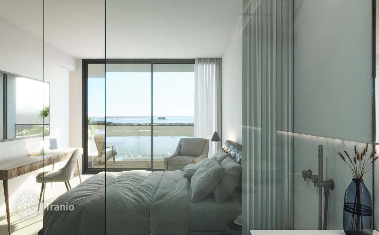 2-Bedroom Apartment with Pool View in Fuzeta, Faro, photo 4
