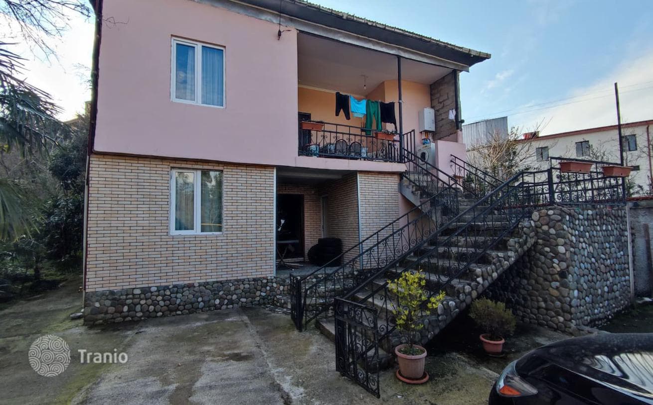 House and Cottage on One Plot 300 m from the Sea in Makhinjauri, Batumi, photo 4
