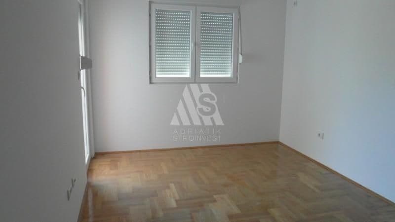 Квартира в Баре, Черногория, 80 м², фото 5