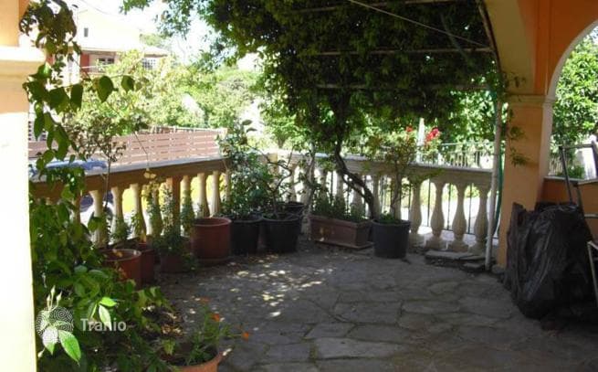 3-Bedroom Traditional House in Prinillas, Corfu, photo 3