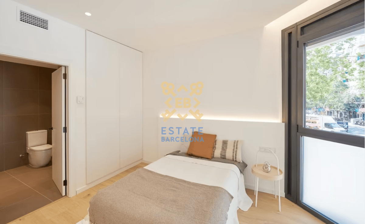 Квартира в Барселоне, Испания, 104 м², фото 2