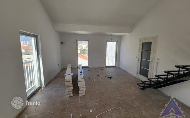 3-Bedroom Apartment in Tivat, photo 2