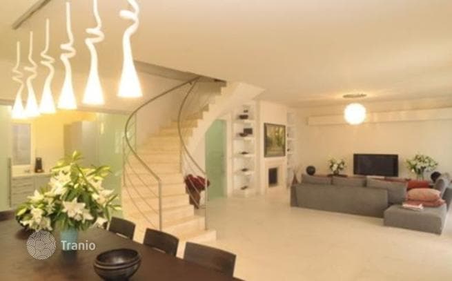 7-Bedroom Villa with Private Pool, Gym and Sea and City Views in Dubrovnik