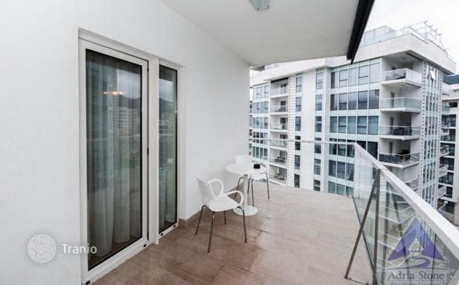 1-Bedroom Apartment in Budva, photo 2